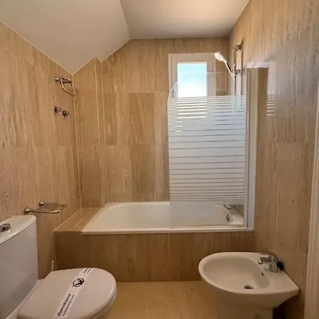 Ruim Penthouse Elviria Met Groot Terras Marbella