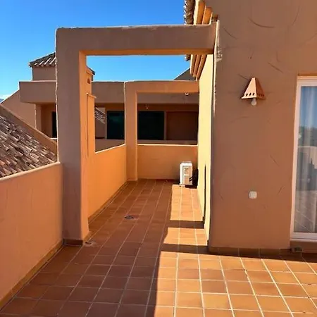 Ruim Penthouse Elviria Met Groot Terras Apartment Marbella